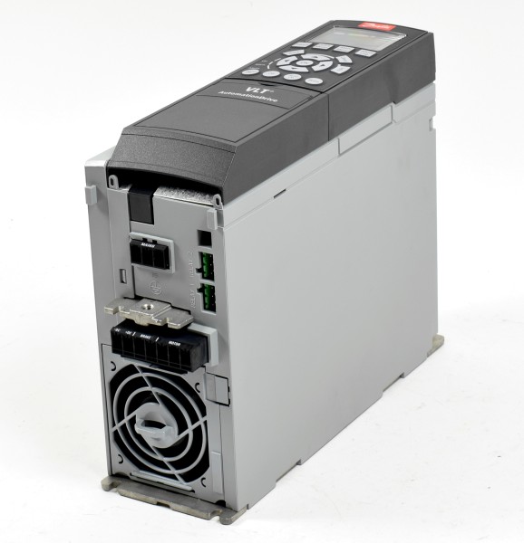 Danfoss VLT 4,0 KW Umrichter, FC-302P4K0T5E20H2XG, 131B0494