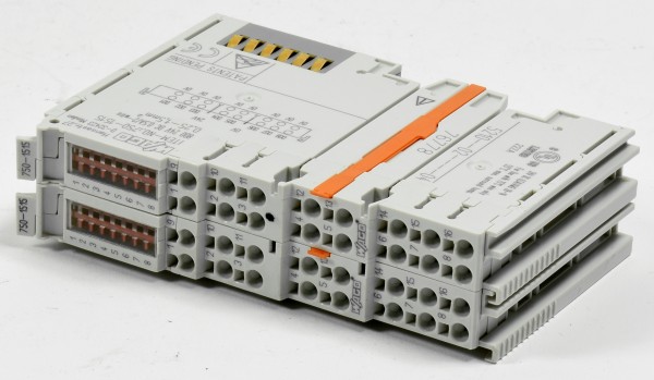 2x Wago 8x Digital OUT Module, 750-1515