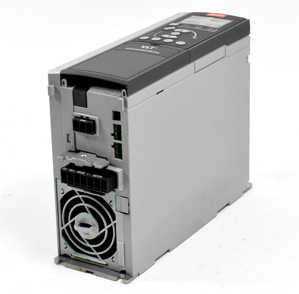 Danfoss VLT 4,0 KW Umrichter, FC-302P4K0T5E20H1, 131B2521