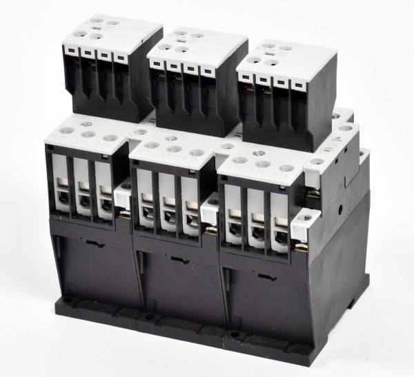 3x Eaton Leistungsschütz, DILM17-01 + DILM25-10 + DILM25-01