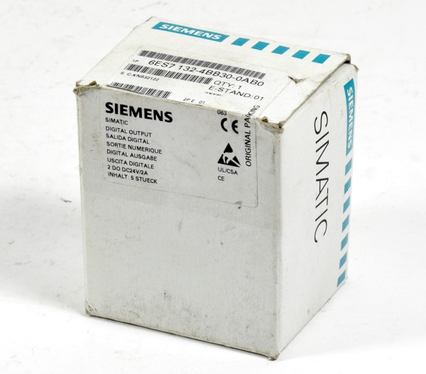 5x Siemens Simatic S7 ET200 Digital OUT,6ES7 132-4BB30-0AB0,6ES7132-4BB30-0AB0