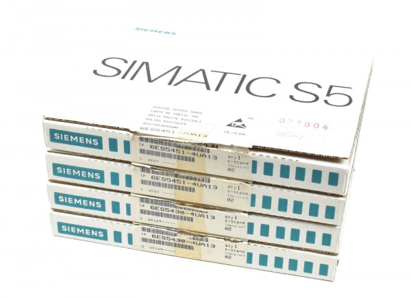 4 x Siemens Simatic S5 Digital IN/OUT,2 x 6ES5 430-4UA13,2 x 6ES5 451-4UA13