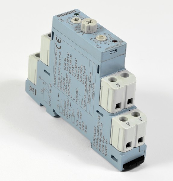 Siemens Spannungsüberwachungsrelais, 7UG0753-1AA20