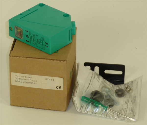 Pepperl + Fuchs Photoelectric Sensor,OCT800-F8-E5,84108