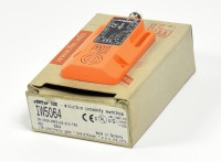 ifm efector Inductive proximity switches, IW5064, IW-3008-BPKG/AS-610-TPS ifm efector Inductive proximity switches, IW5064, IW-3008-BPKG/AS-610-TPS