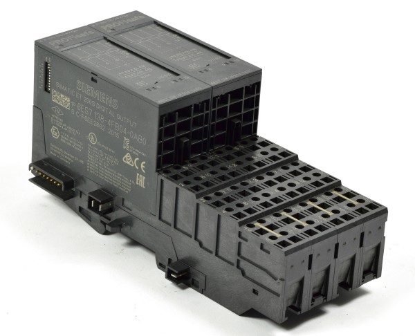 Siemens ET 200S Digital OUT,6ES7 138-4FB04-0AB0,6ES7138-4FB04-0AB0 (2Stk./pcs.)