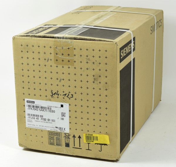 Siemens Simotics 3 ~ Servomotor, 1FK7042-5AK71-1EB0, 1FK7 042-5AK71-1EB0